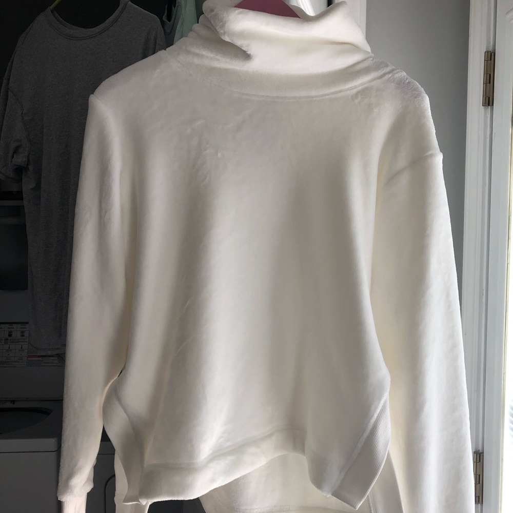 Athleta Double Cozy Karma Funnel Neck Pullover Sz. Medium